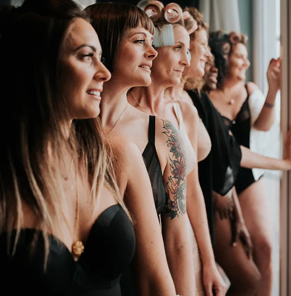 Black and Sigi Girls Night jewellery