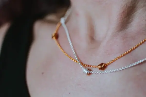 Asteria Gold Mini Necklace - Image 2