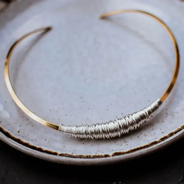 Juno Torque necklace gold - Image 3