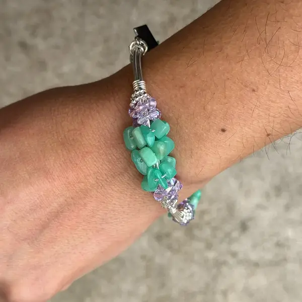 Cluster Chrysoprase Bangle Silver - Image 2