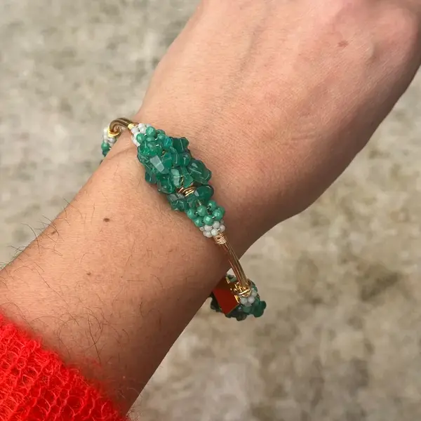 Cluster Green Onyx Bangle Gold - Image 2