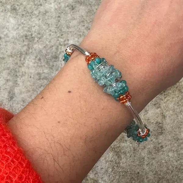 Cluster Light Apatite Bangle Silver - Image 2